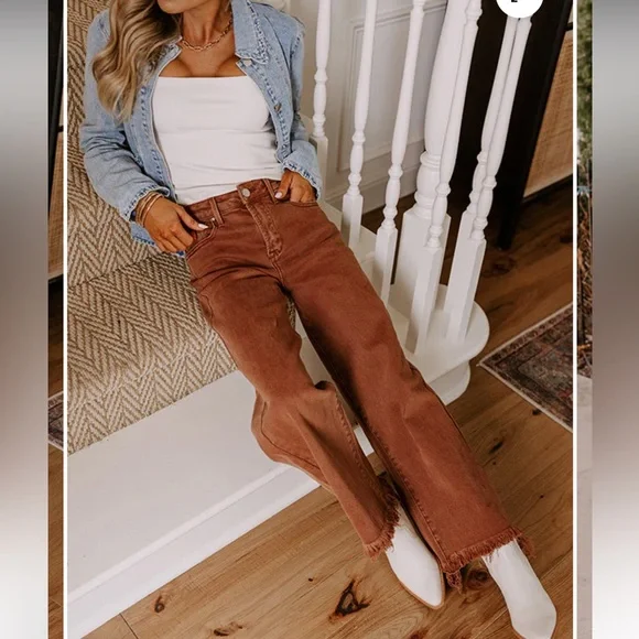 Risen “Utopia” High Waisted Distressed Hem Flare Jeans Size 13/31 - Picture 2 of 9